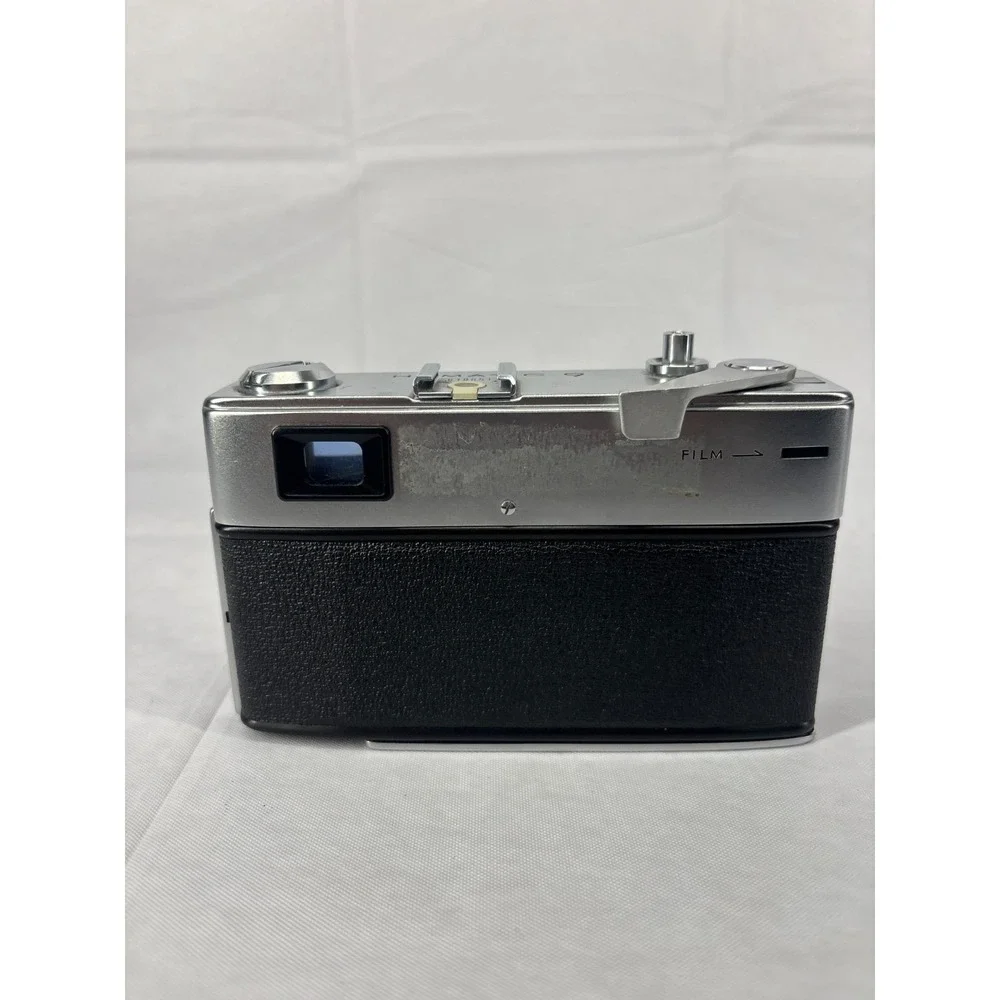 Minolta Hi-Matic 9 Classic 35mm Rangefinder Film Camera 45mm f/1.7 Lens Vintage